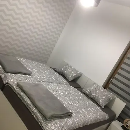 Black&white - Z Ruska Bania I Sauna Lubawka